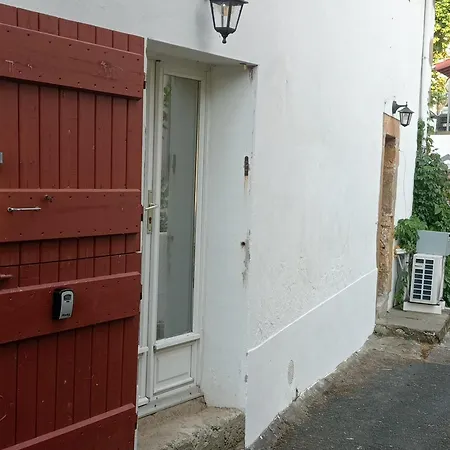 Maison Belzaenea *